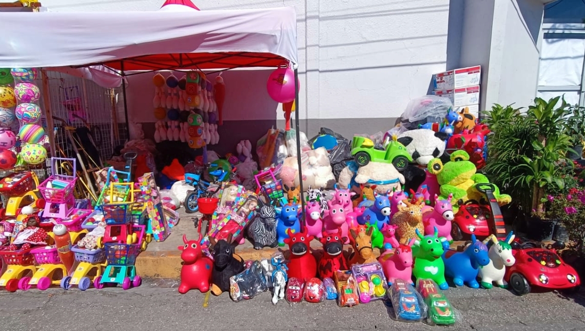 Comerciantes de Ciudad del Carmen se preparan para las ventas del Día de Reyes: EN VIVO