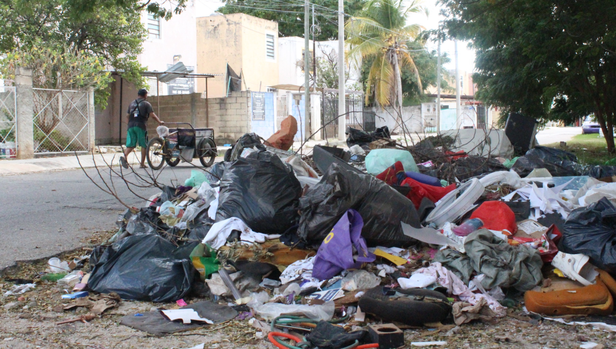 Vecinos denuncian acumulación de basura en Vergel III de Mérida