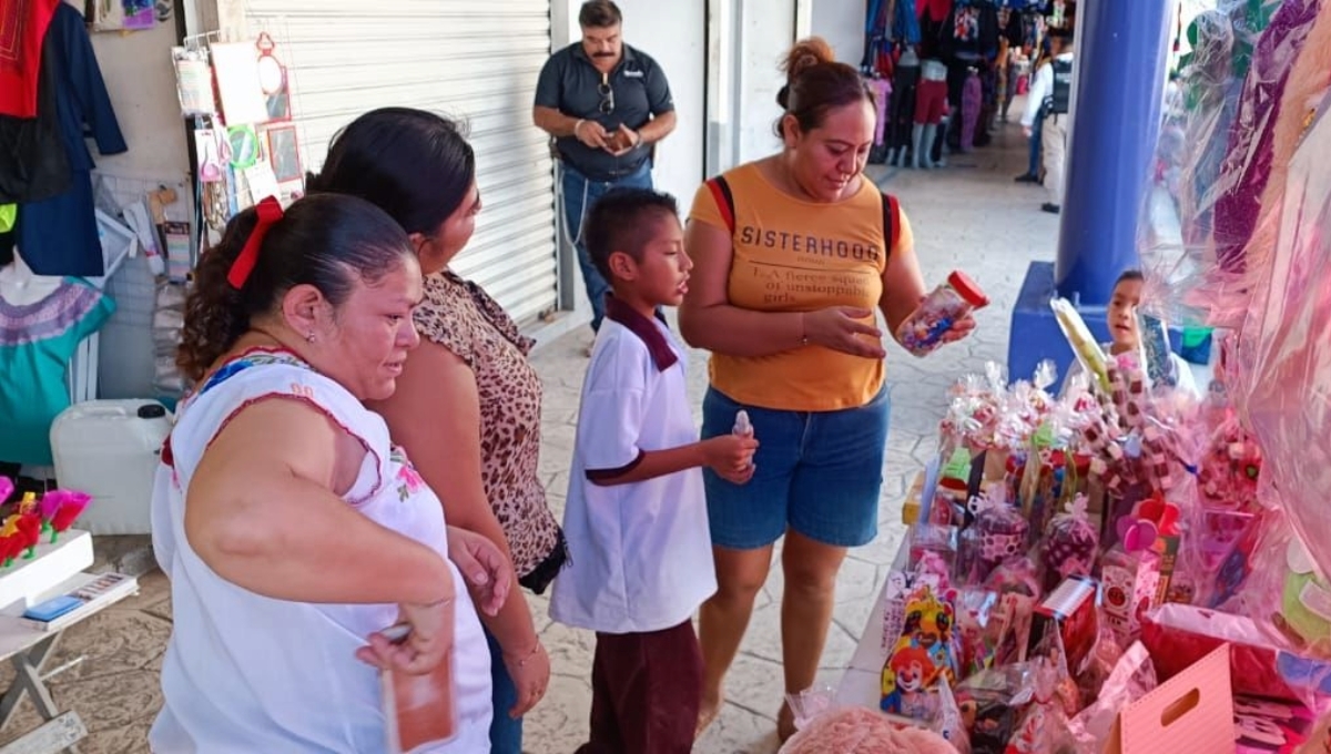 Locatarios esperan que la ciudadanía compre durante los días que restan de febrero