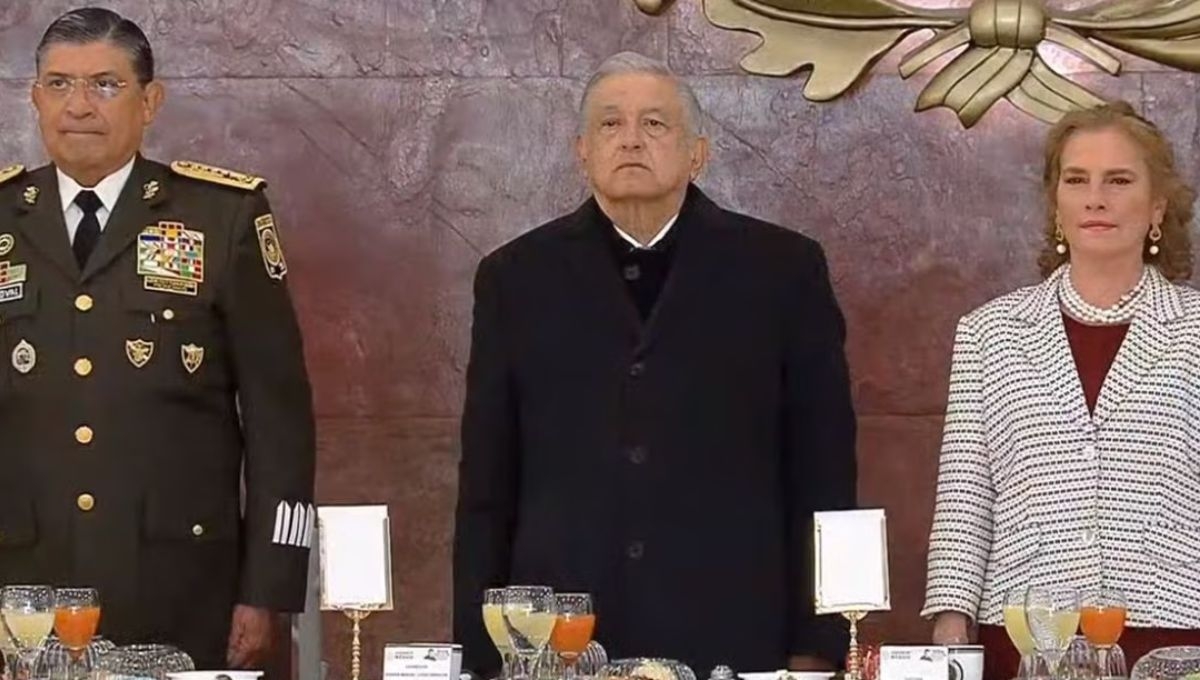 El Presidente Andrés Manuel López Obrador encabeza la ceremonia por el 111 Aniversario del Día del Ejército