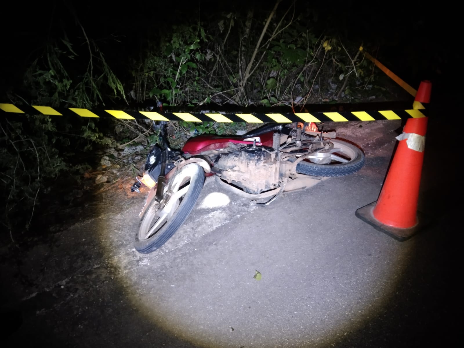 El motociclista perdió la mano y murió luego del fuerte accidente en Tzucacab