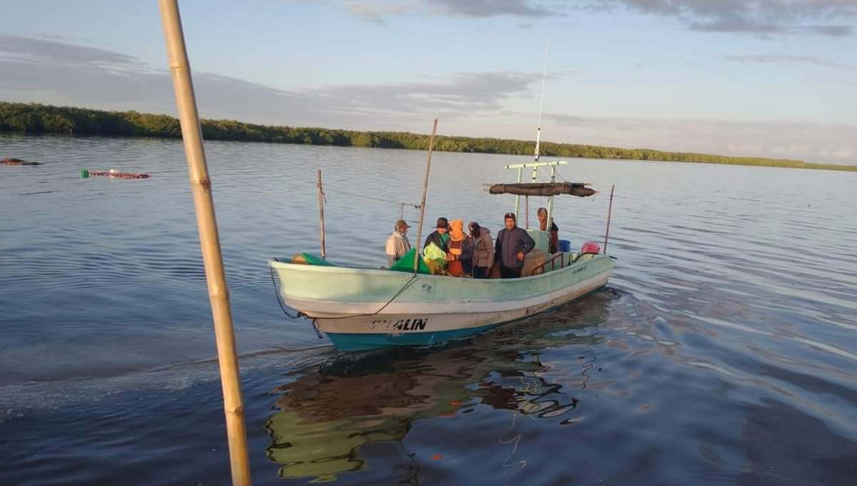 Continúa búsqueda de pescadores desaparecidos en Chiquilá, Quintana Roo