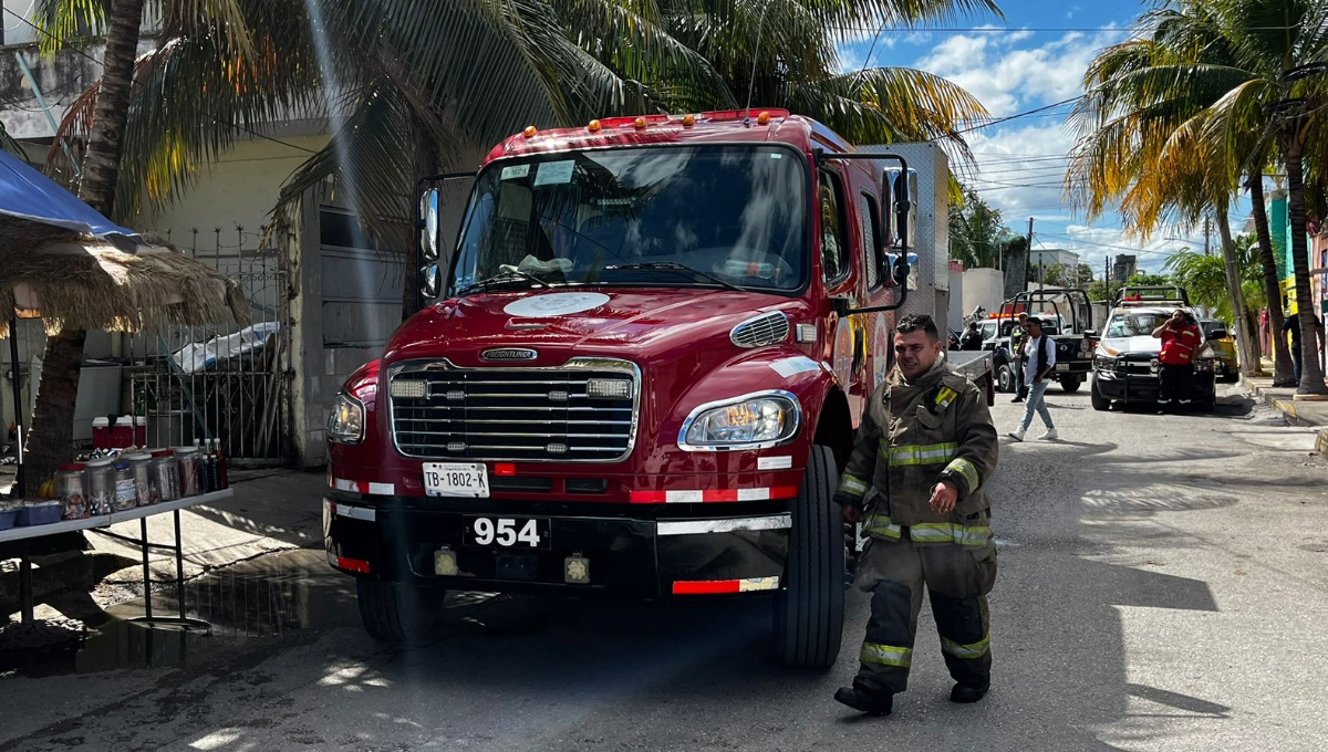 Se incendia una vivienda en la Supermanzana 66 de Cancún