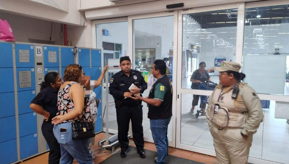 Empleados de Walmart provocaron crisis nerviosa a una mujer de la tercera edad en Chetumal