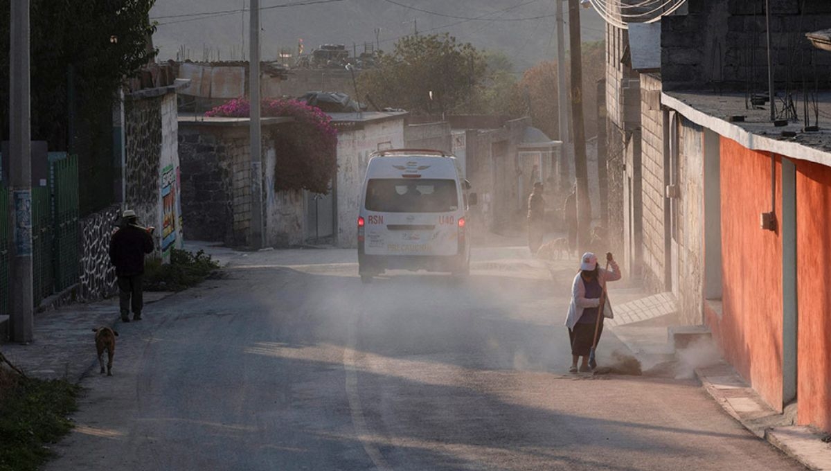 IMSS emite recomendaciones ante caída de ceniza del Popocatépetl