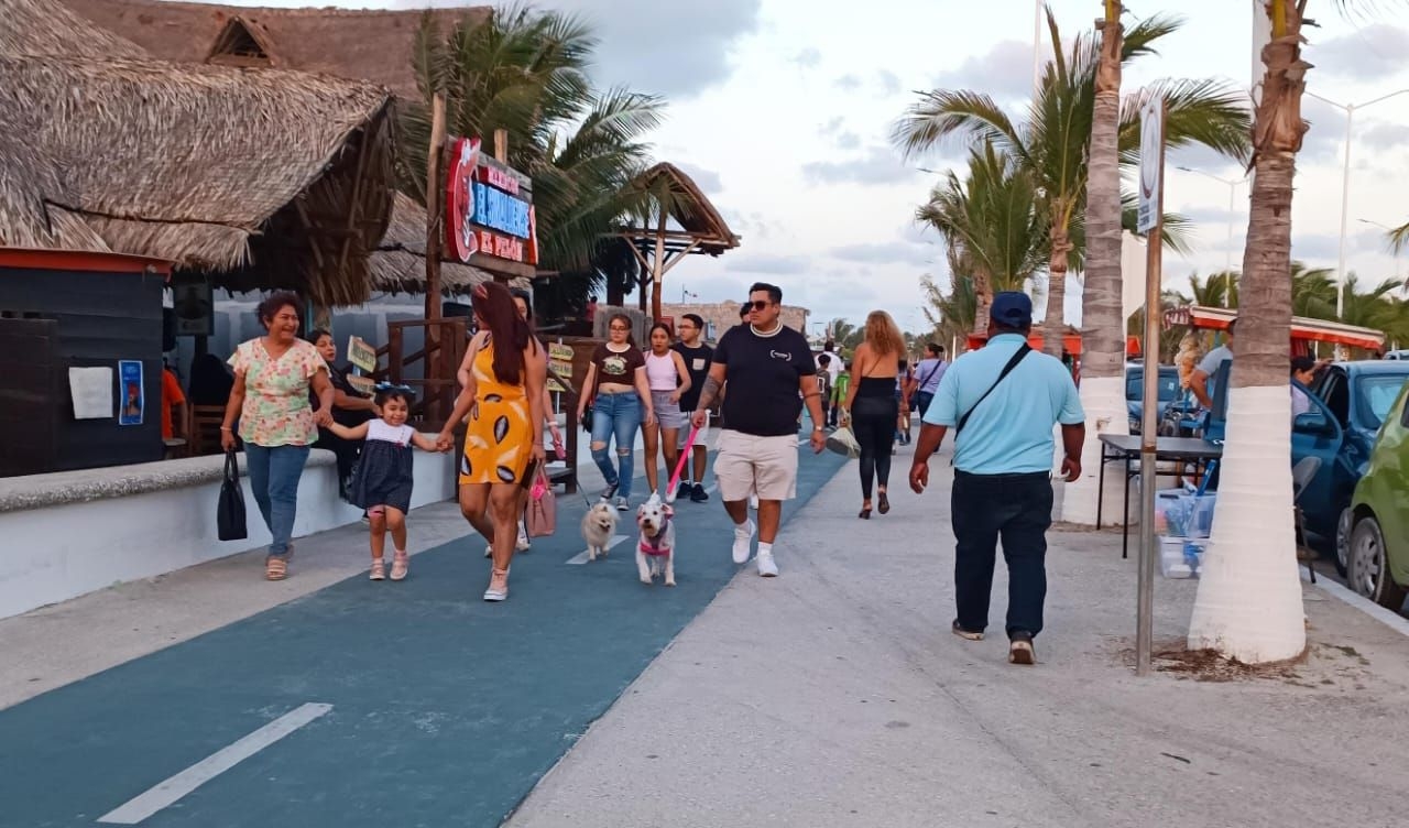 Fiesta del Mar y Semana Santa en Ciudad del Carmen generaron una ocupación hotelera del 90%