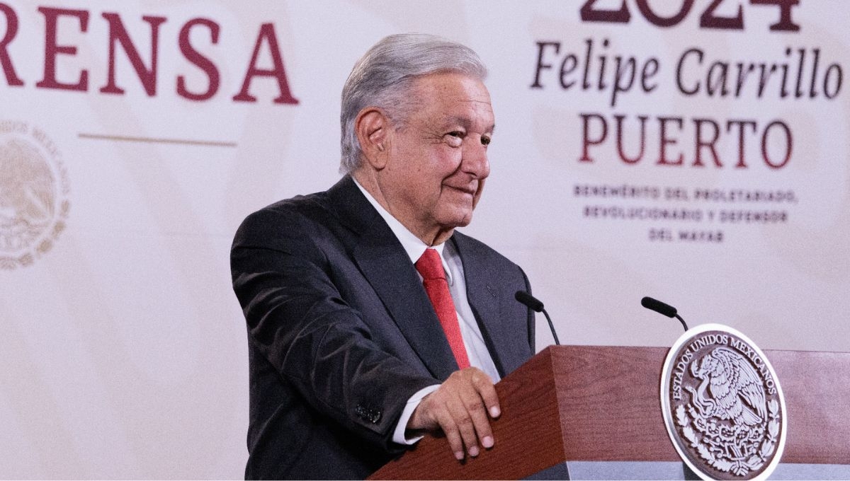 Andrés Manuel López Obrador encabeza este lunes 15 de abril, la conferencia mañanera desde Palacio Nacional