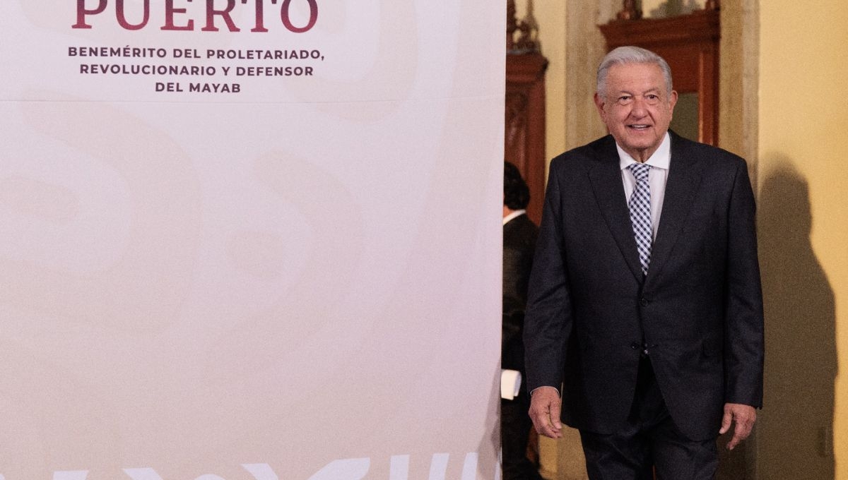 El presidente Andrés Manuel López Obrador criticó duramente la mentalidad de los gobiernos neoliberales, que ssolo benefician a una minoría elitista