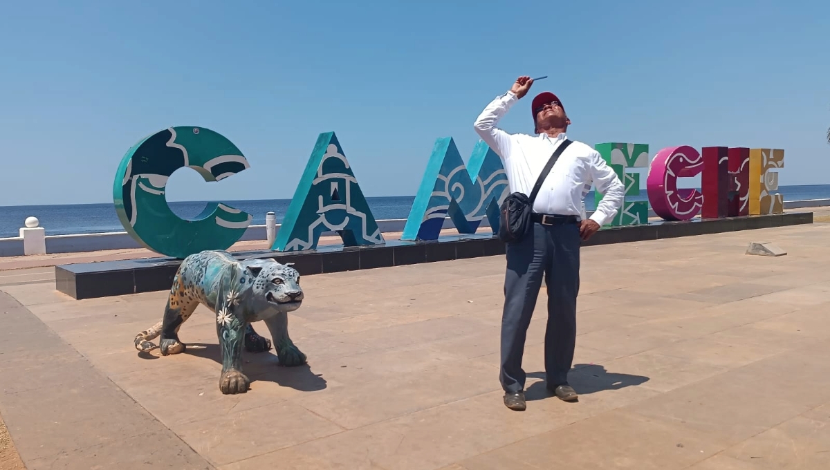 Campechanos acuden al malecón para observar el Eclipse Solar 2024: EN VIVO