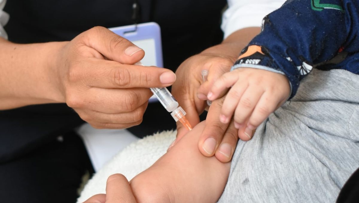 Secretaría de Salud aumentará becas de médicos internos de pregrado y pasantes de servicio social