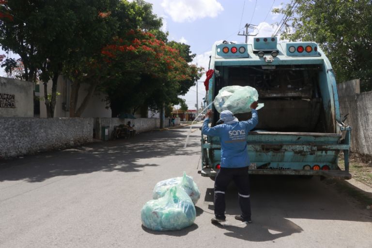 Los servicios básicos seguirán este lunes