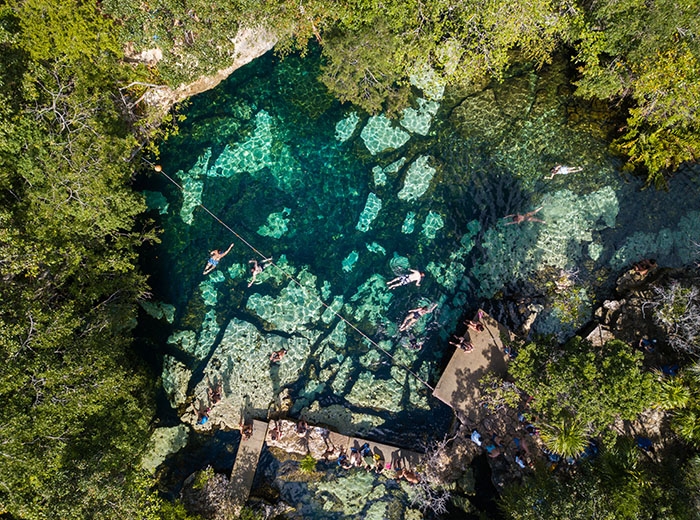 Playa del Carmen hogar del cristalino Cenote Azul - PorEsto