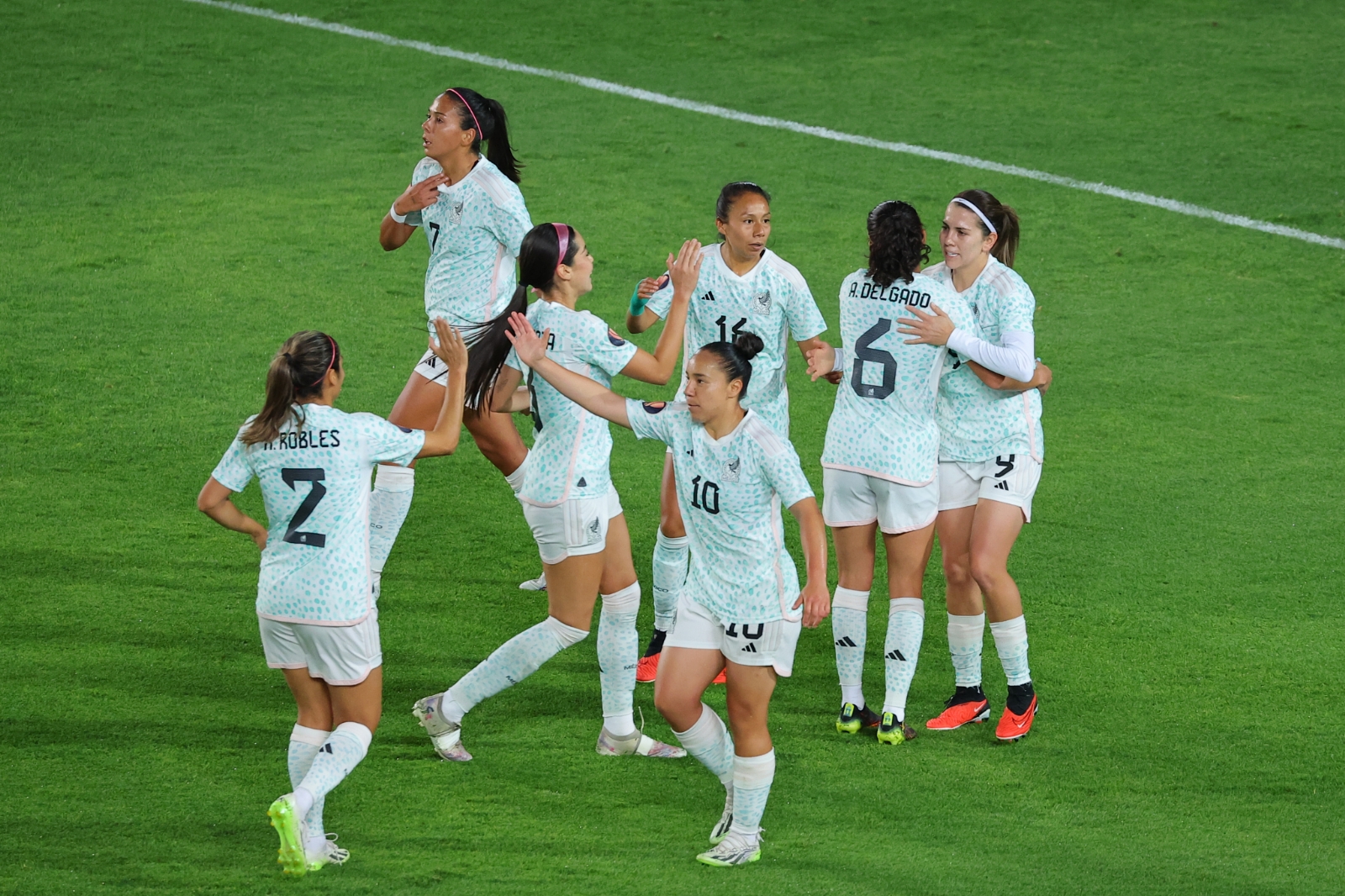 Ver en vivo el partido México vs Trinidad y Tobago rumbo a la Copa Oro