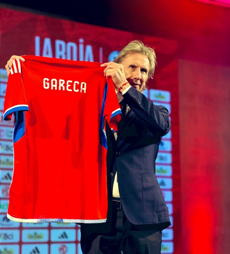 Ricardo Gareca Es Presentado Oficialmente Como Entrenador De Chile ...